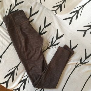 *SOLD ON DEPOP* Athleta leggings